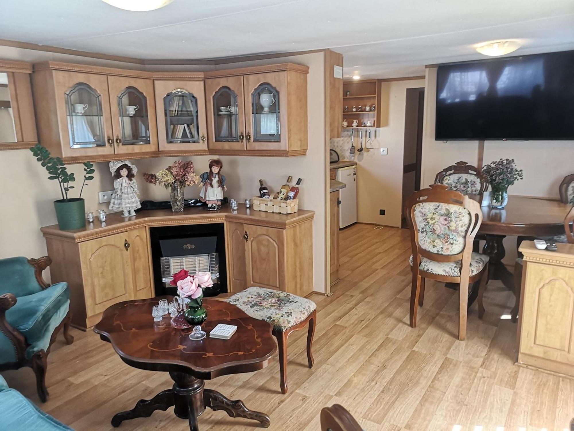 Agroturystyka U Kozdryka Leśna Exteriör bild