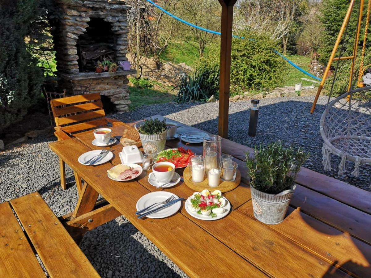 Agroturystyka U Kozdryka Leśna Exteriör bild